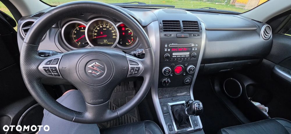 Suzuki Grand Vitara 1.9 DDiS - 7