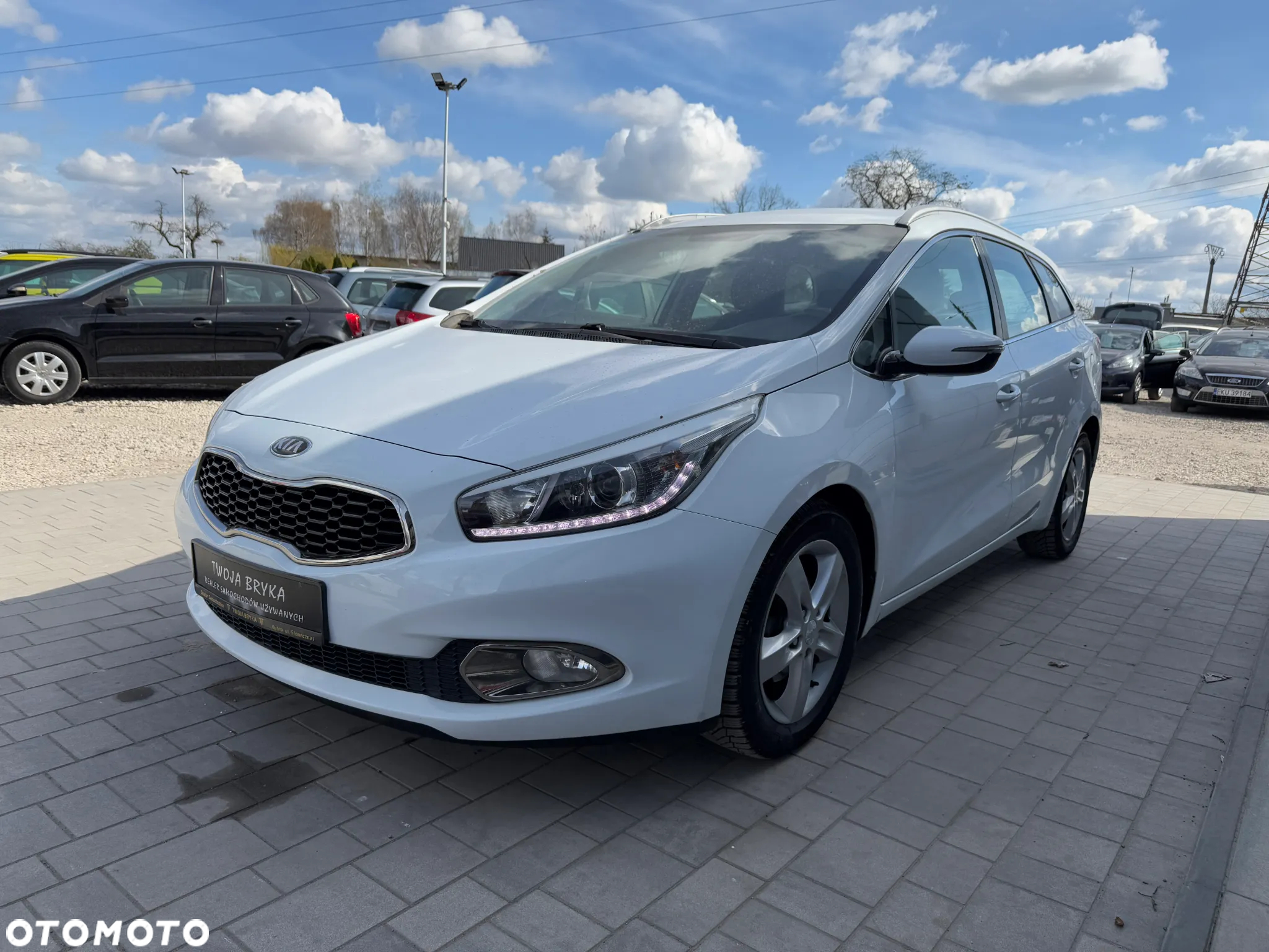 Kia Ceed 1.6 GDI ISG Spirit - 13