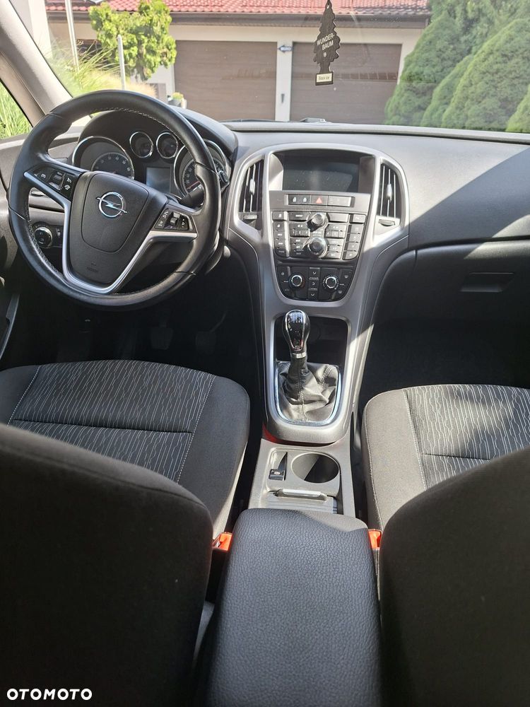 Opel Astra 1.4 T Sport EU6 - 4