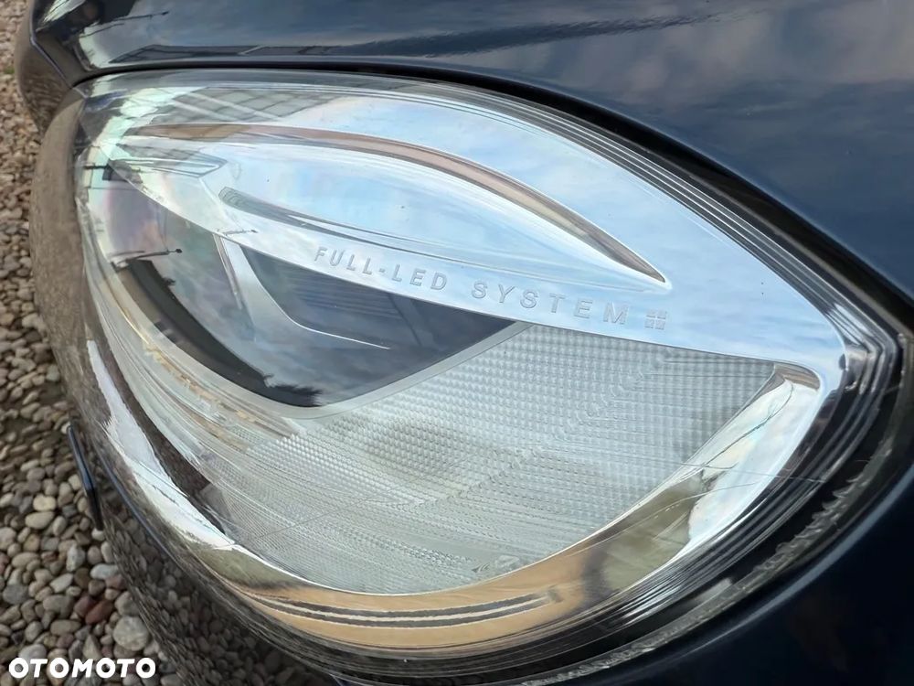 Volvo V40 D2 Drive-E Momentum - 38