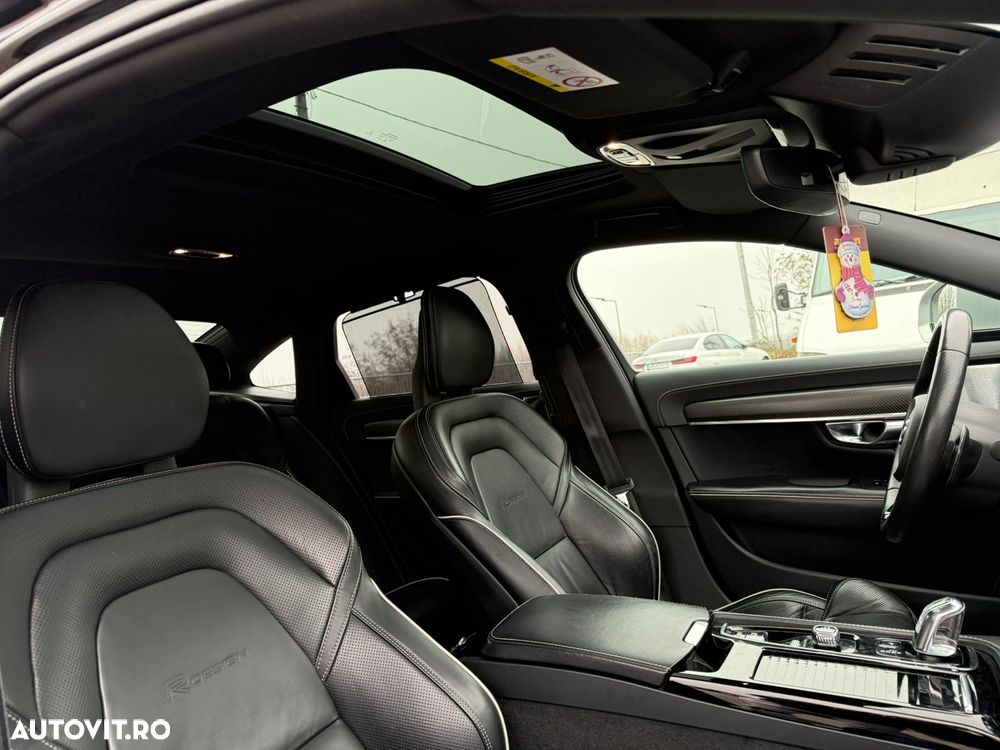Volvo S90 T8 Recharge AWD Geartronic RDesign - 12