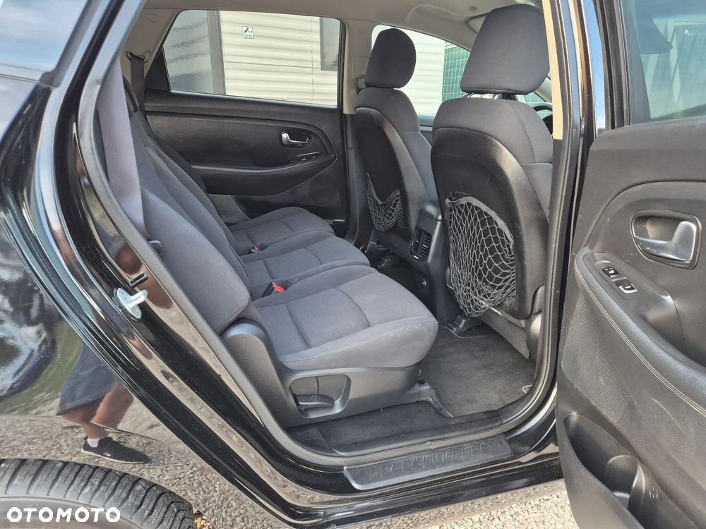 Kia Carens 1.7 CRDi 115 Dream-Team Edition - 16