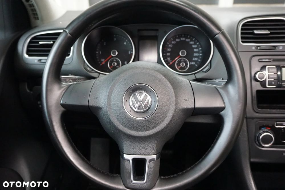 Volkswagen Golf 1.6 TDI DPF DSG Comfortline - 22
