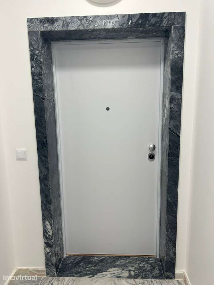 T3 +1 Duplex NOVO no Empreendimento Varandas do Pinheiro - Grande imagem: 2/44