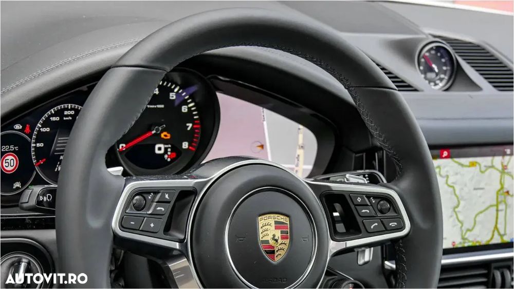 Porsche Cayenne Standard - 10