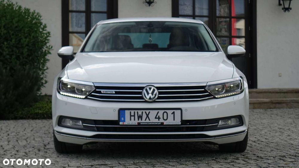 Volkswagen Passat - 9