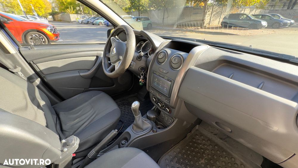 Dacia Duster 1.6 4x2 Ambiance - 11