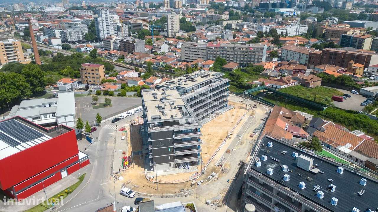 T1 Novo c/ Lugar de Garagem em Santa Marinha (VL8) - Grande imagem: 5/32