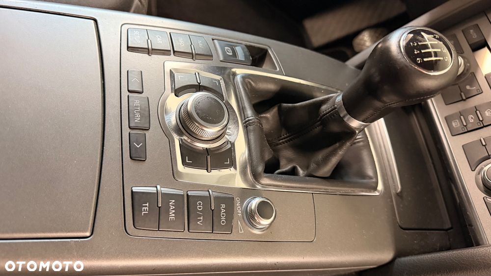 Audi A6 Avant - 27