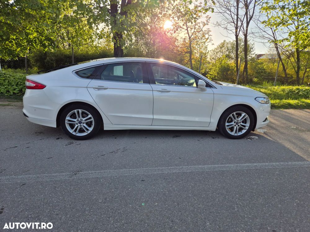 Ford Mondeo 2.0 TDCI Start-Stopp PowerShift-Aut Business Edition - 37