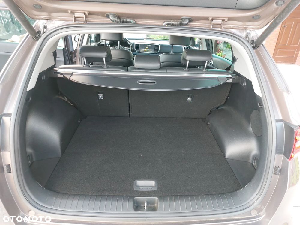 Kia Sportage 1.6 T-GDI 2WD DCT SPIRIT - 26