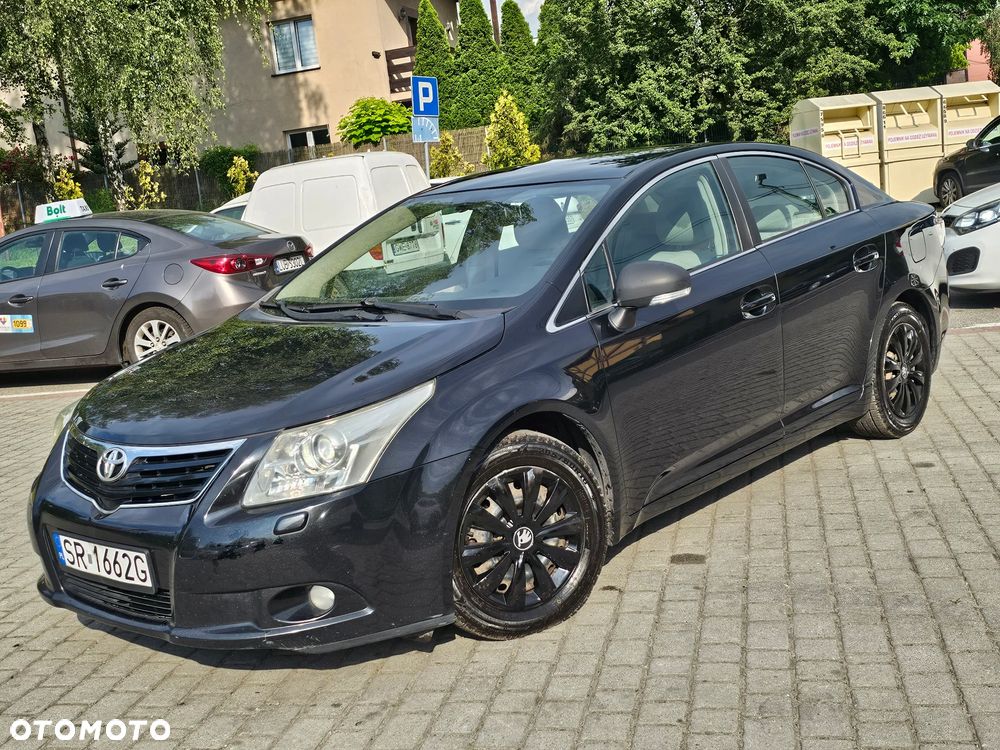 Toyota Avensis 2.0 D-4D Premium - 11
