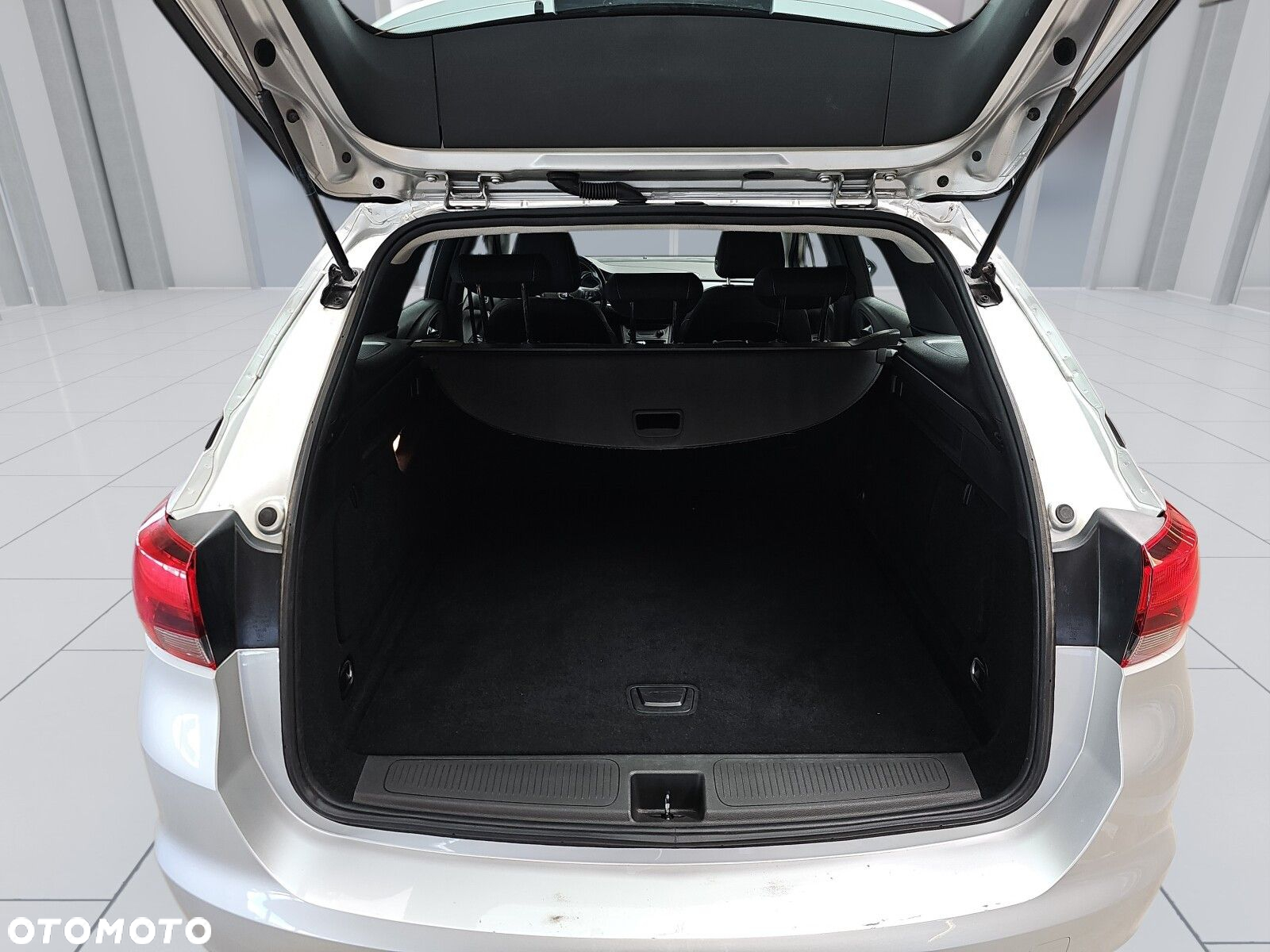 Opel Astra V 1.5 CDTI Edition S&S - 13