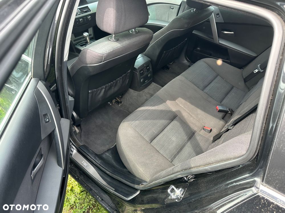 BMW Seria 5 520d - 8