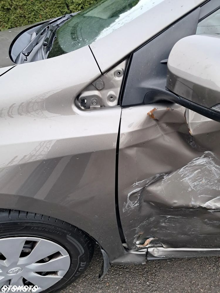 Toyota Auris - 7