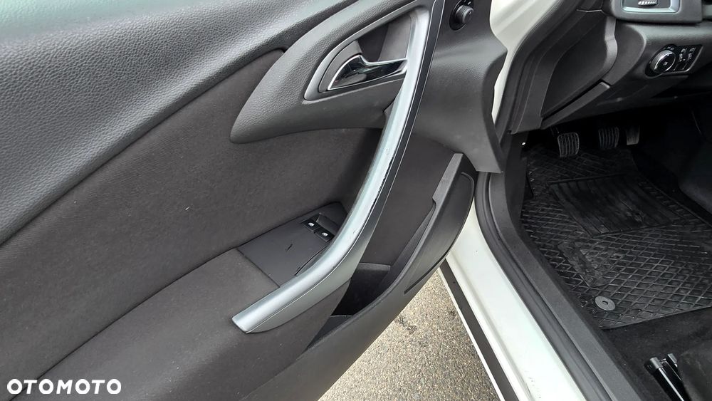 Opel Astra 1.4 ecoFLEX - 16