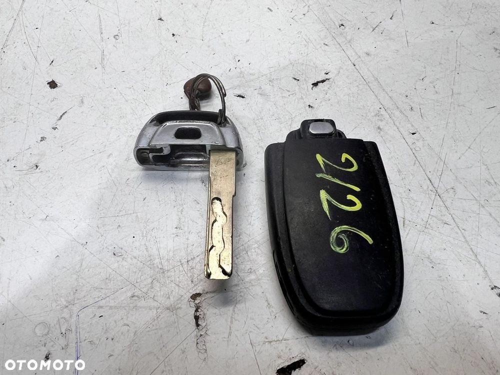 KLUCZYK PILOT AUDI A4 B8 A5 8T A6 C7 8K0959754D 2/26 - 2