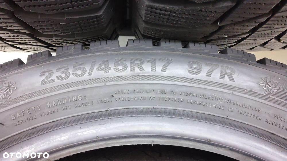 235/45R17 97R Triangle SnowLink - 8