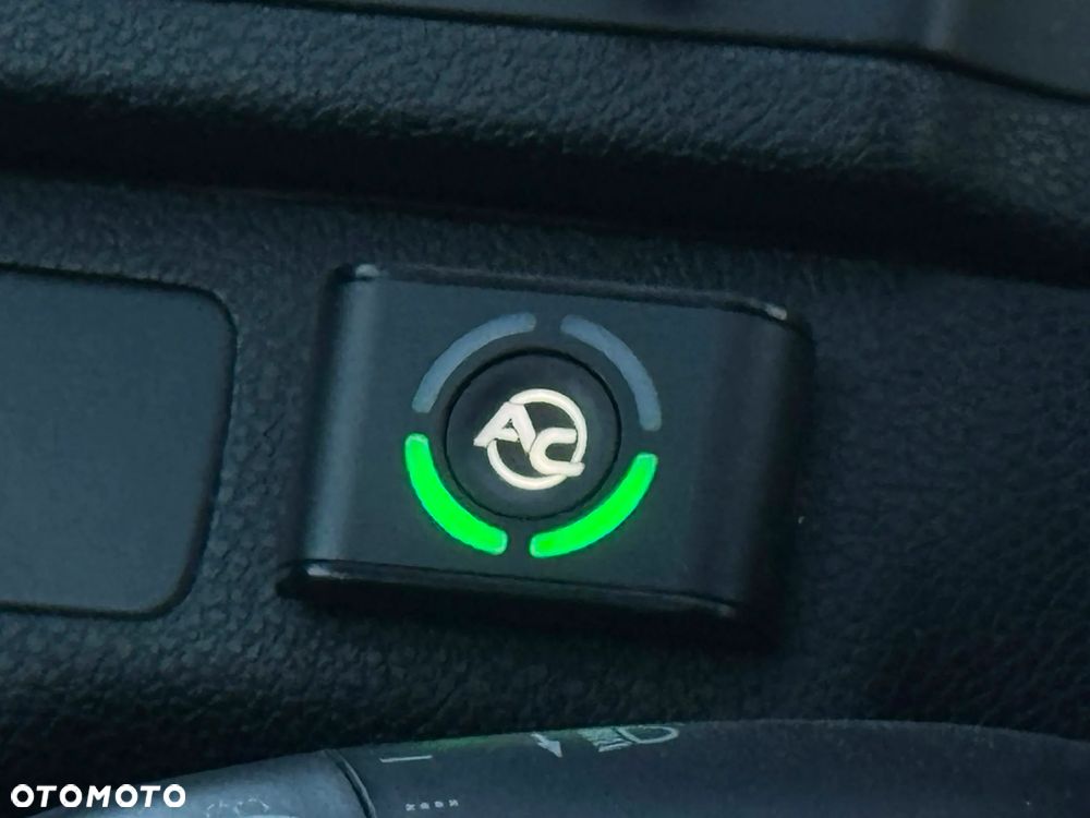 Mercedes-Benz Klasa C 180 Kompressor Elegance - 18