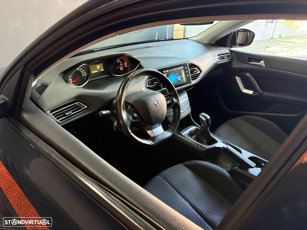 Peugeot 308 1.6 HDi Active - 48