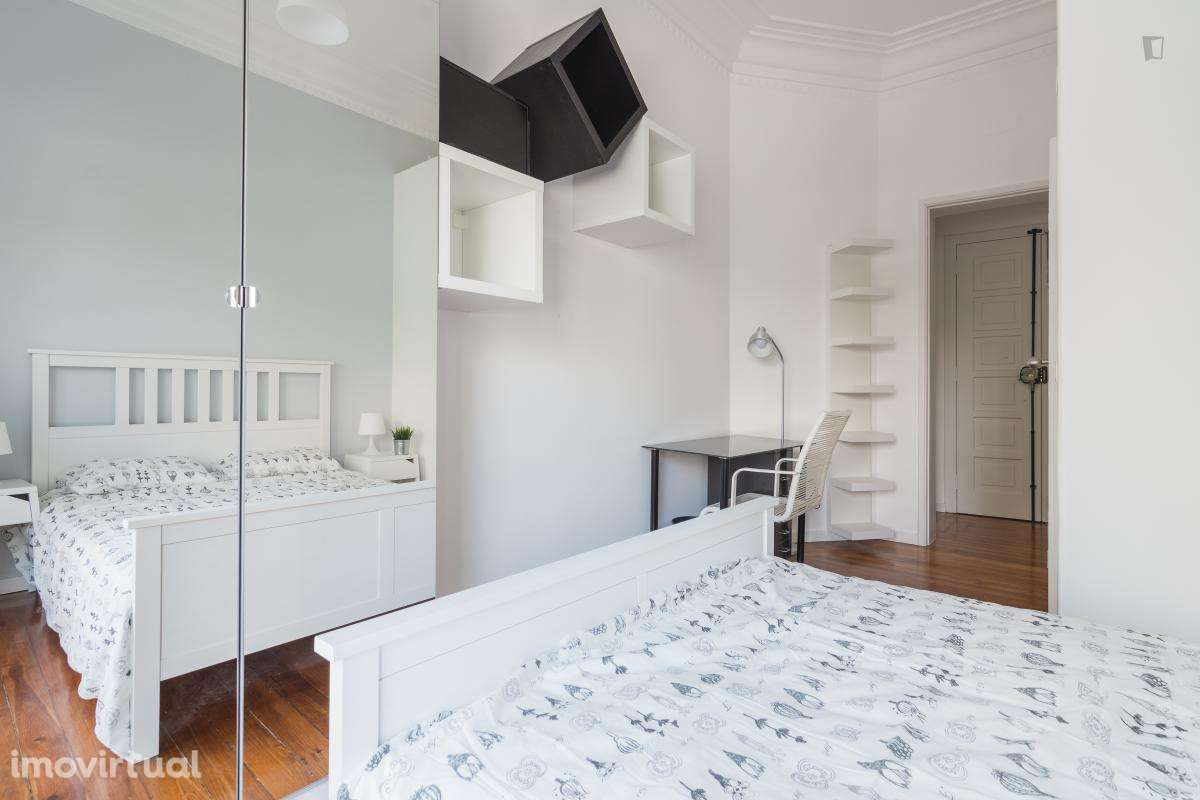 Quarto - localizado em Alameda Lisbon - Grande imagem: 5/20