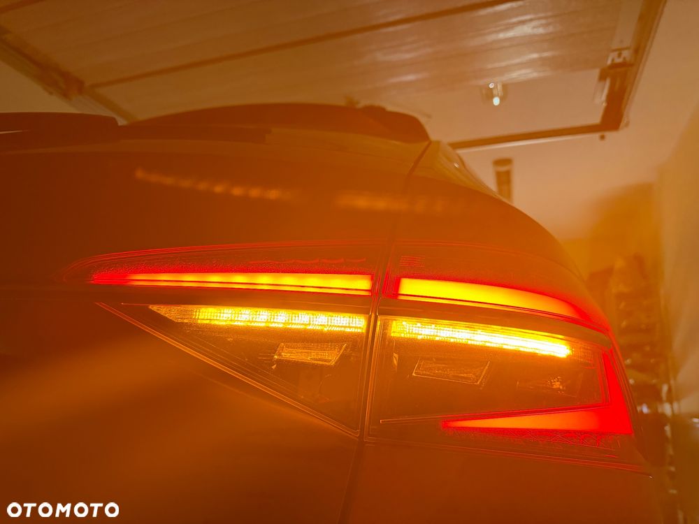 Skoda Superb 2.0 TDI Style DSG7 - 32