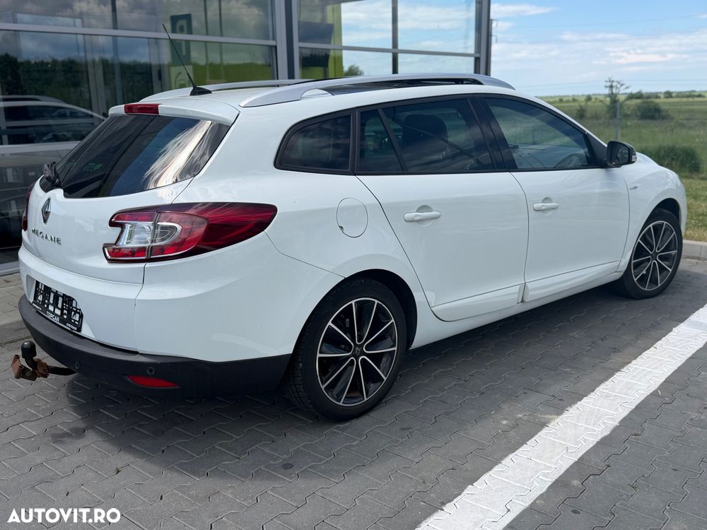 Renault Megane ENERGY dCi 110 Start & Stop Bose Edition - 4