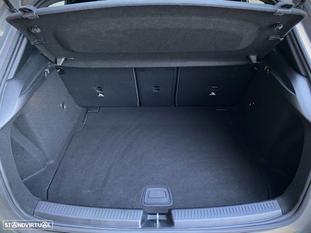 Mercedes-Benz A 180 d AMG Line Aut. - 25