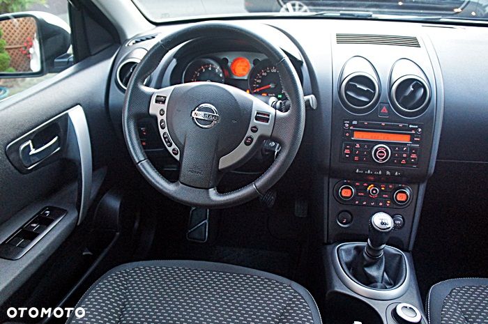 Nissan Qashqai 2.0 4 x 4 acenta - 18