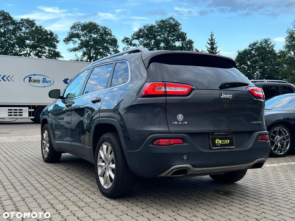 Jeep Cherokee - 6