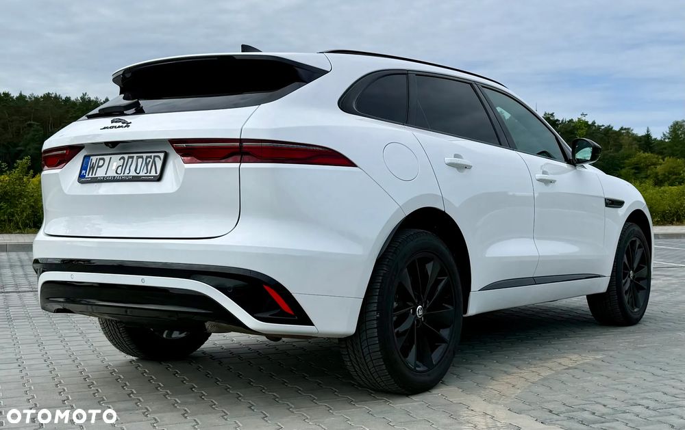 Jaguar F-Pace 2.0 P250 mHEV AWD R-Dynamic S - 10