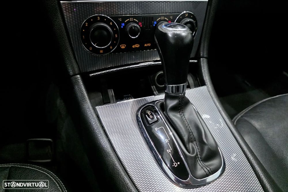 Mercedes-Benz CLK 270 - 26