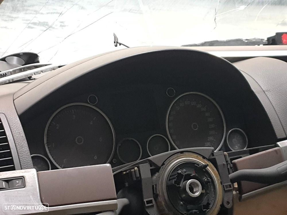 QUADRANTE VOLKSWAGEN TOUAREG 7LA - 1