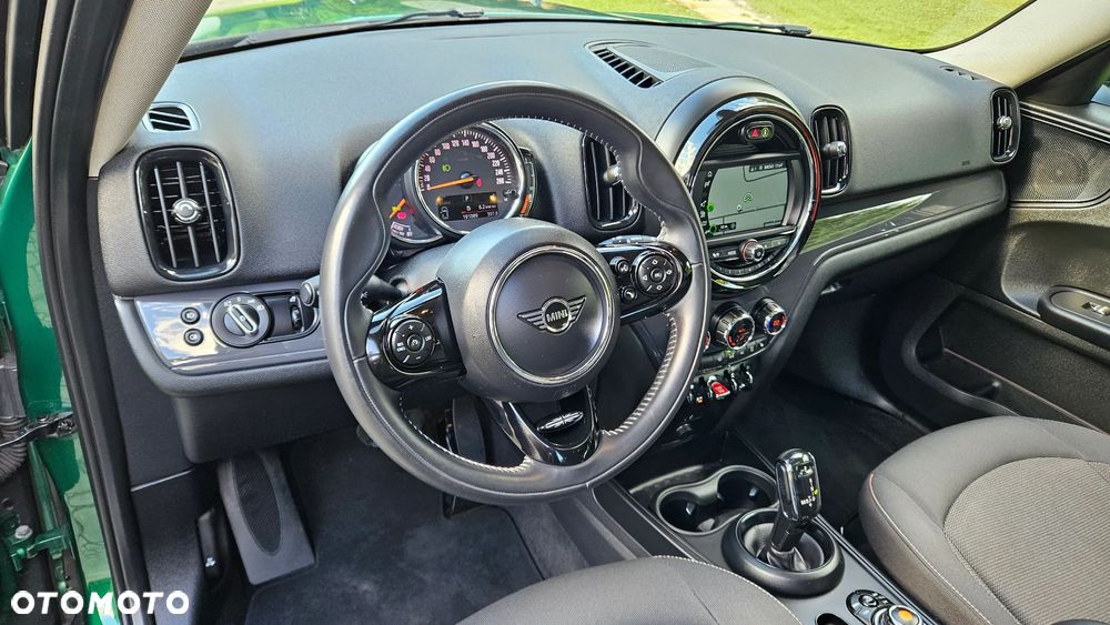 MINI Countryman Cooper Estate Edition - 20