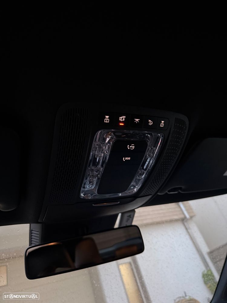 Mercedes-Benz A 250 e AMG Line - 25