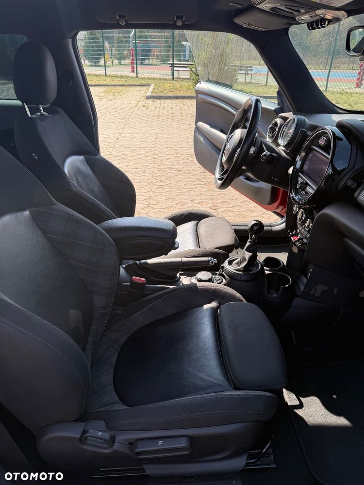MINI Cooper D Metropolitan - 17