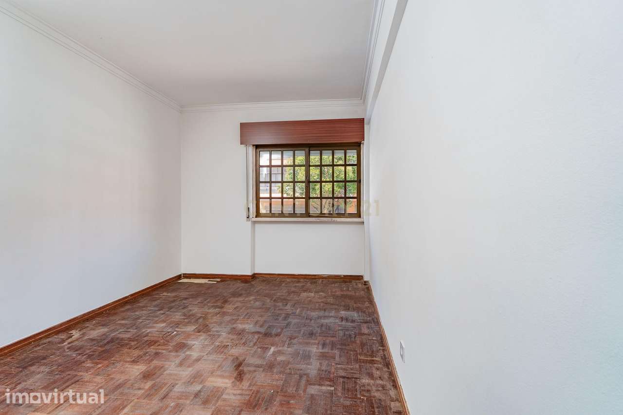 Excelente Oportunidade em Mem Martins – Apartamento T1 +1 - Grande imagem: 5/24