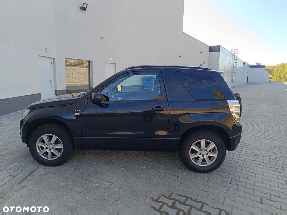 Suzuki Grand Vitara 1.6 Comfort - 26