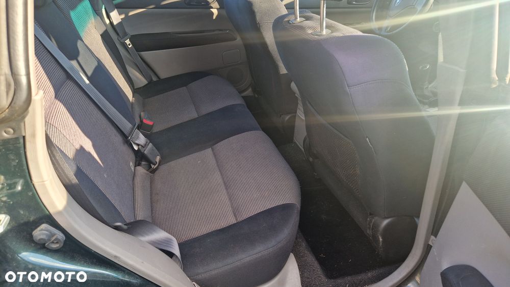 Subaru Forester 2.0i Exclusive - 11