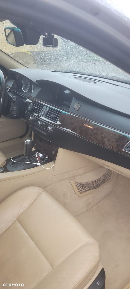 BMW Seria 5 - 10