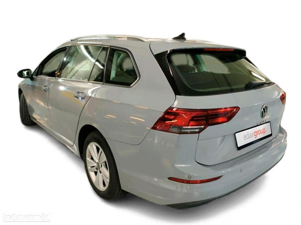 VW Golf Variant 2.0 TDi Life DSG - 2