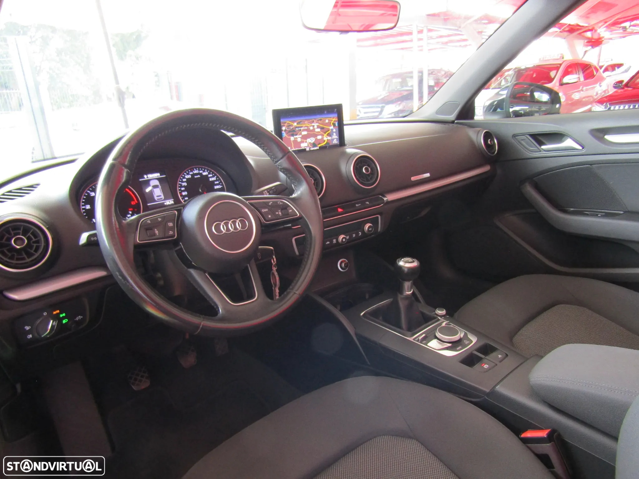 Audi A3 Cabrio 1.6 TDi Sport - 12