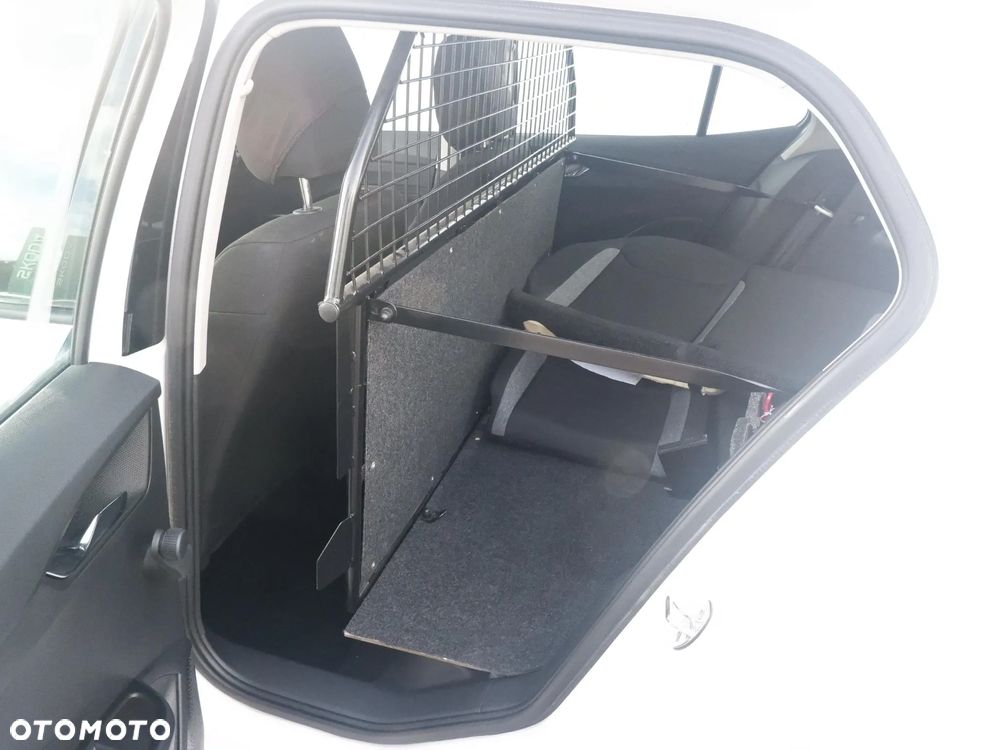 Skoda Fabia 1.0 Active - 14