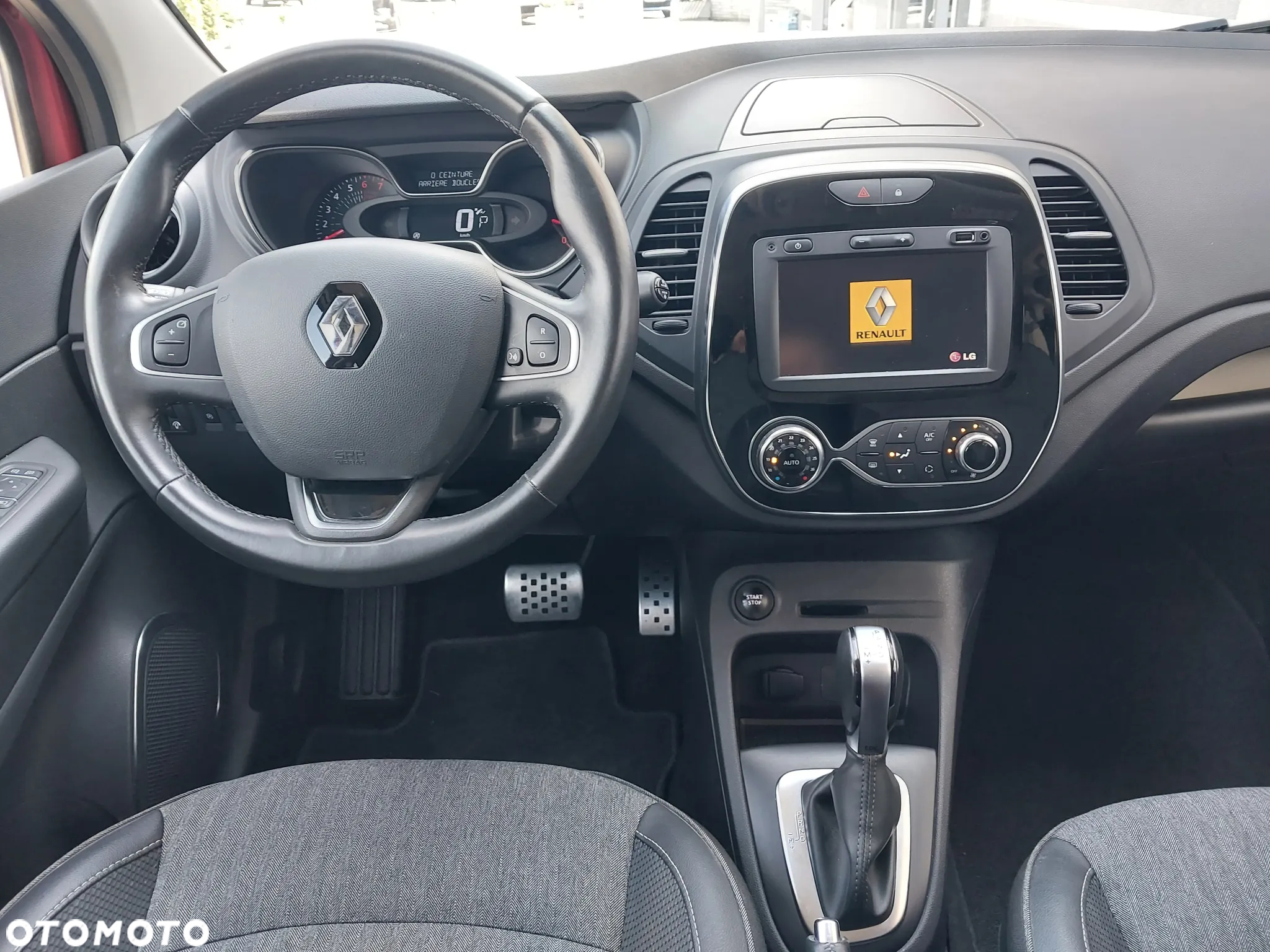 Renault Captur 1.2 Energy TCe Intens EDC EU6 - 12