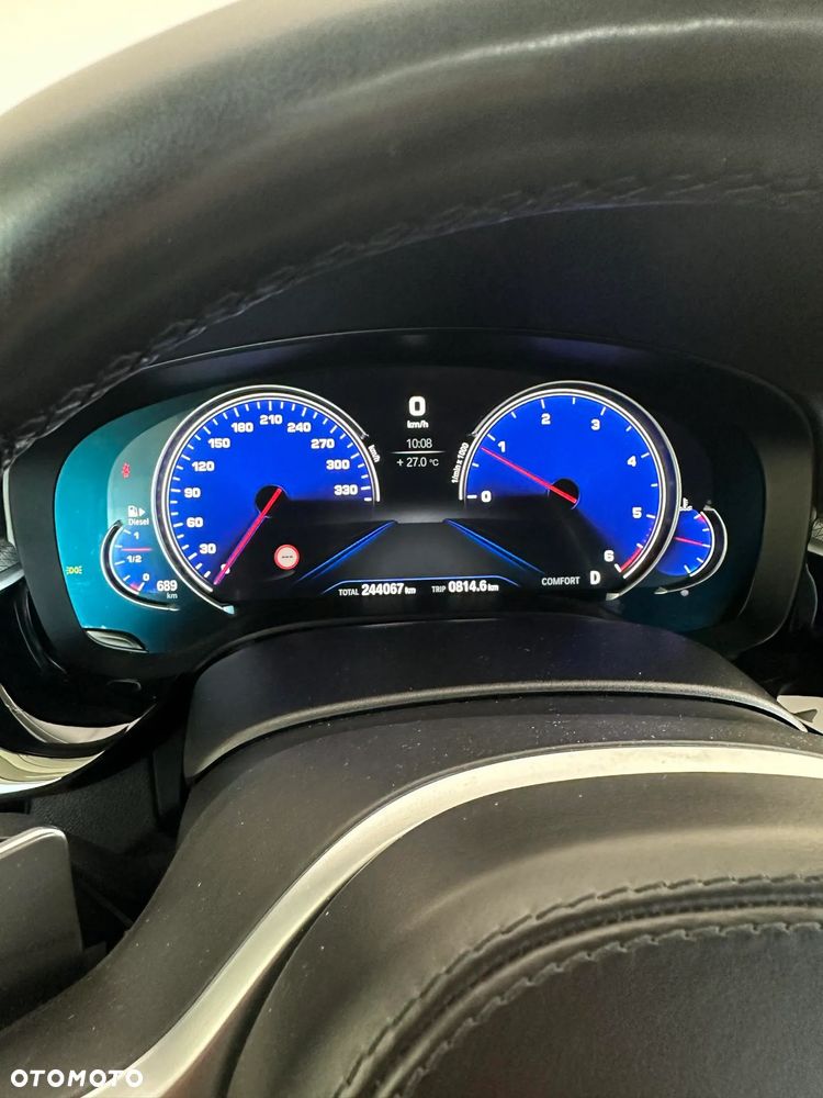 BMW Seria 5 520d M Sport - 20