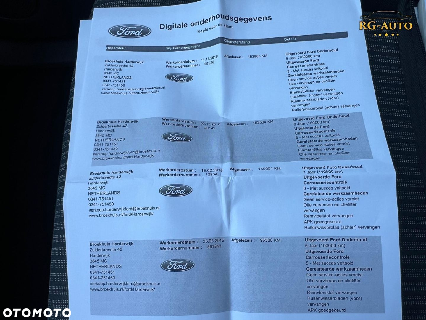 Ford Grand C-MAX - 21
