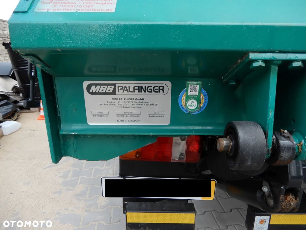 Zabudowa paka firanka winda PALFINGER - 6