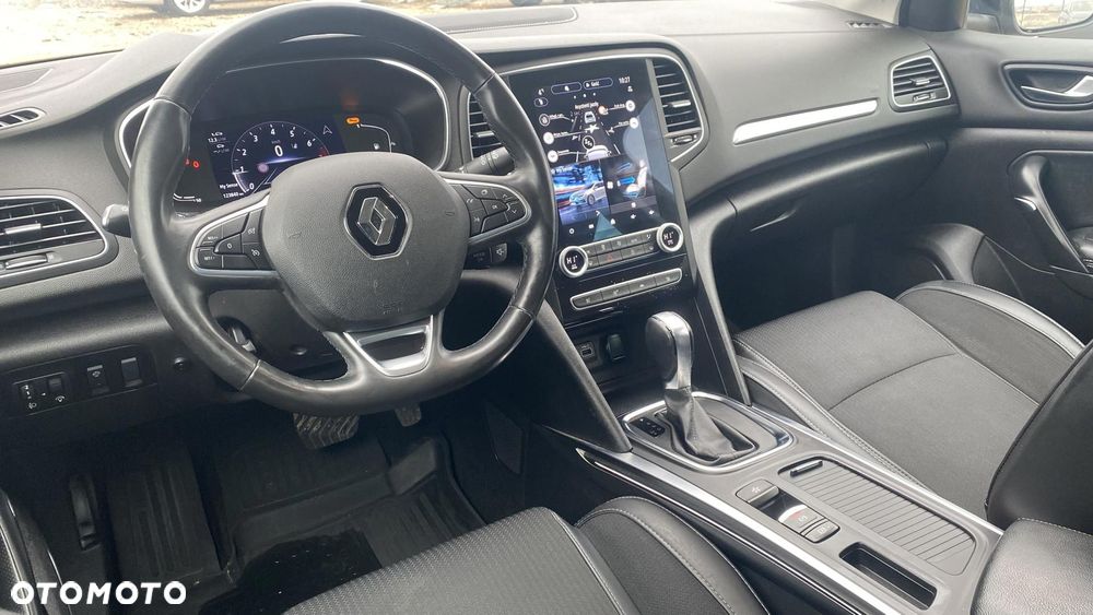 Renault Megane 1.3 TCe FAP Techno EDC - 14