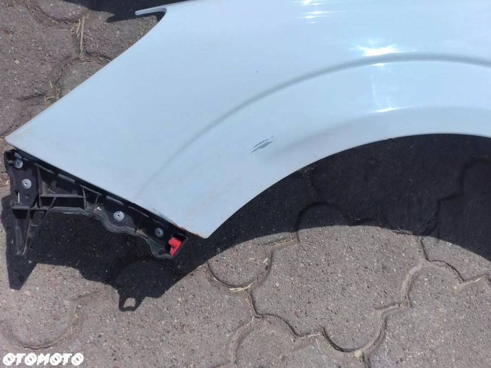 Astra H błotnik przedni przód LEWY LIFT stan bdb kolor Z40R Opel ~~ - 2