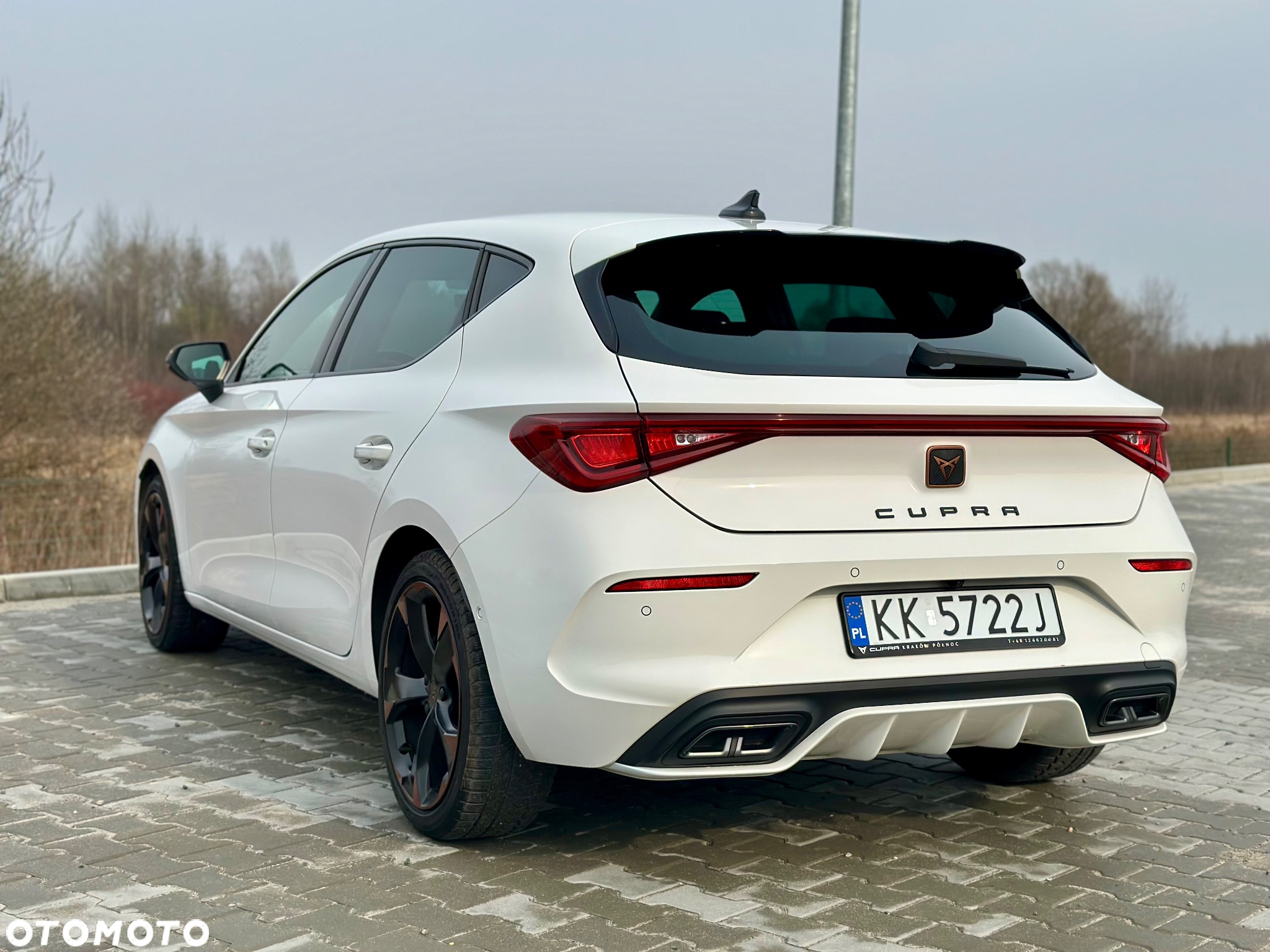 Cupra Leon 1.5 eTSI DSG - 8